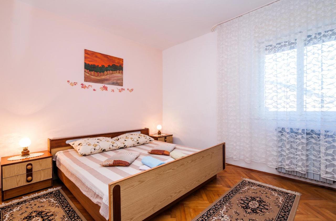 Apartments For Families With Children Privlaka, Zadar - 5747 Εξωτερικό φωτογραφία