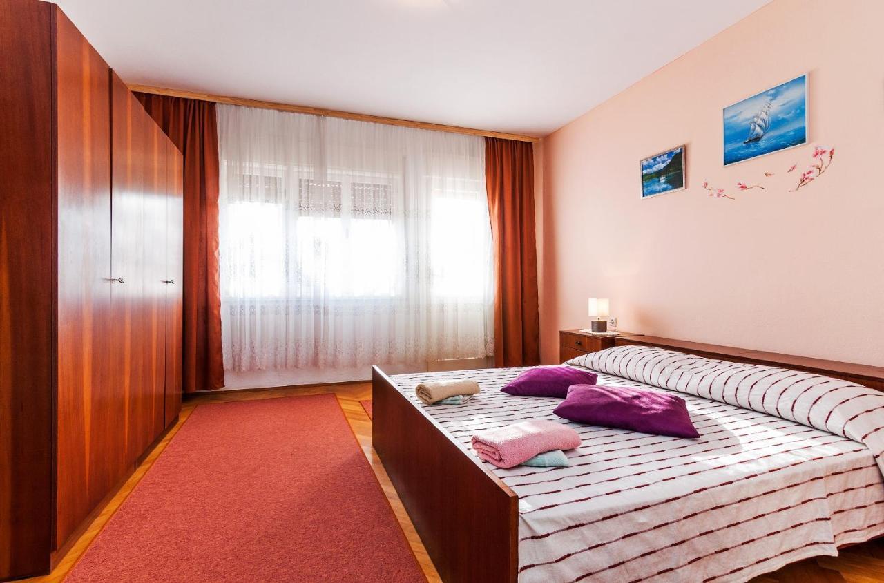 Apartments For Families With Children Privlaka, Zadar - 5747 Εξωτερικό φωτογραφία